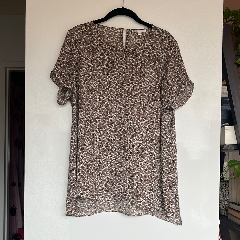 DR2 Women’s Patterned Top (Size M)